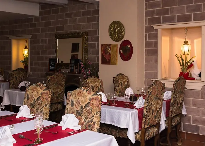 מלון Le Chateau Du Landsberg 2*